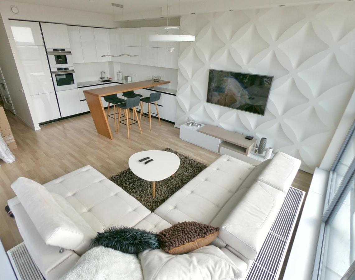 White Dune Apartment - Self Check-In Клайпеда Экстерьер фото